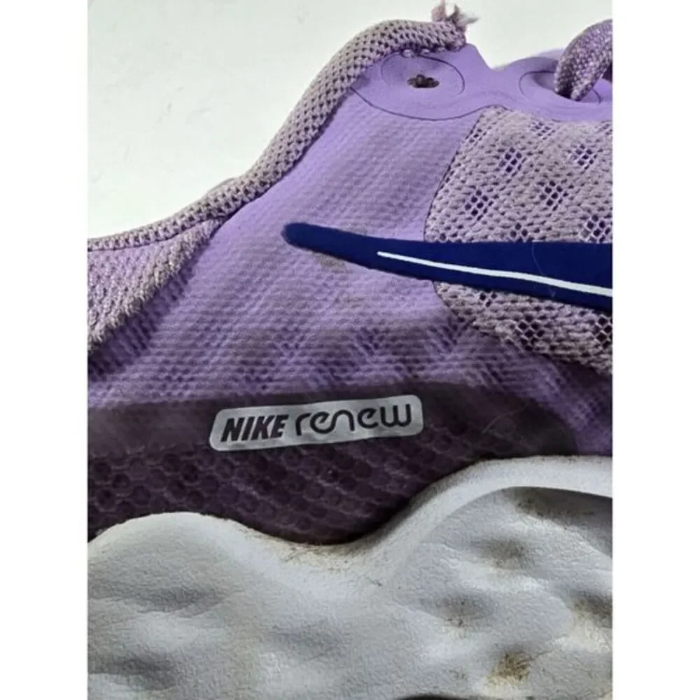 Nike womens renew